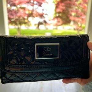 VINTAGE GUESS WALLET 🍒